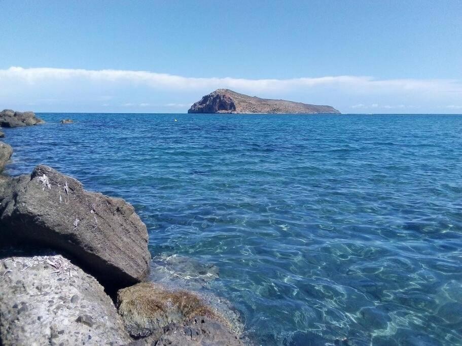 Agia MarinaThe Getaway公寓 外观 照片